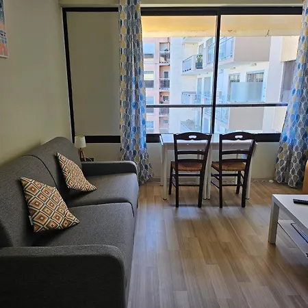 Centre - Confortable Proche Plage, Wifi - Fr-1-319-423 Апартаменти *